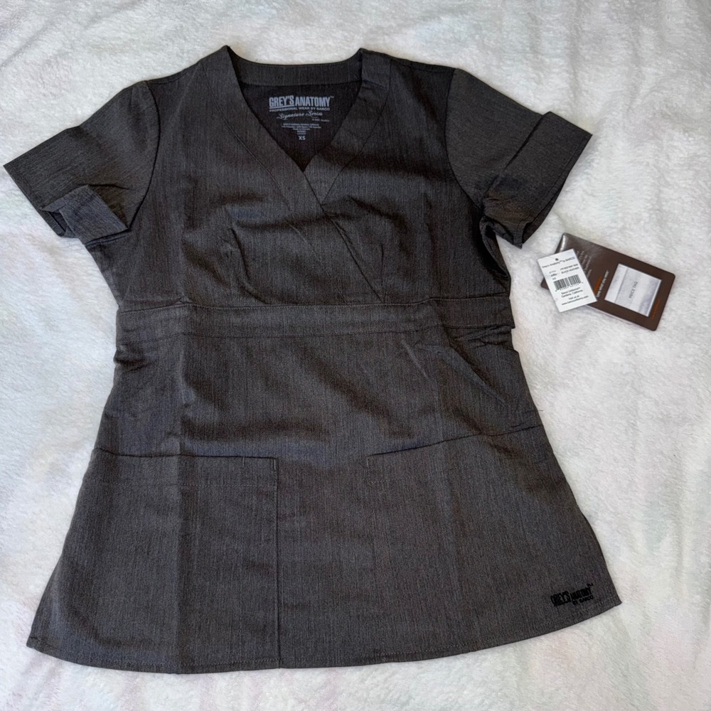 Greys Anatomy Signature Series Barco Scrub Top Black Heather XS Mock Wrap NWT